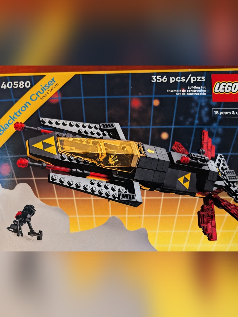 LEGO Blacktron Cruiser 40580 - Black, Yellow & Red